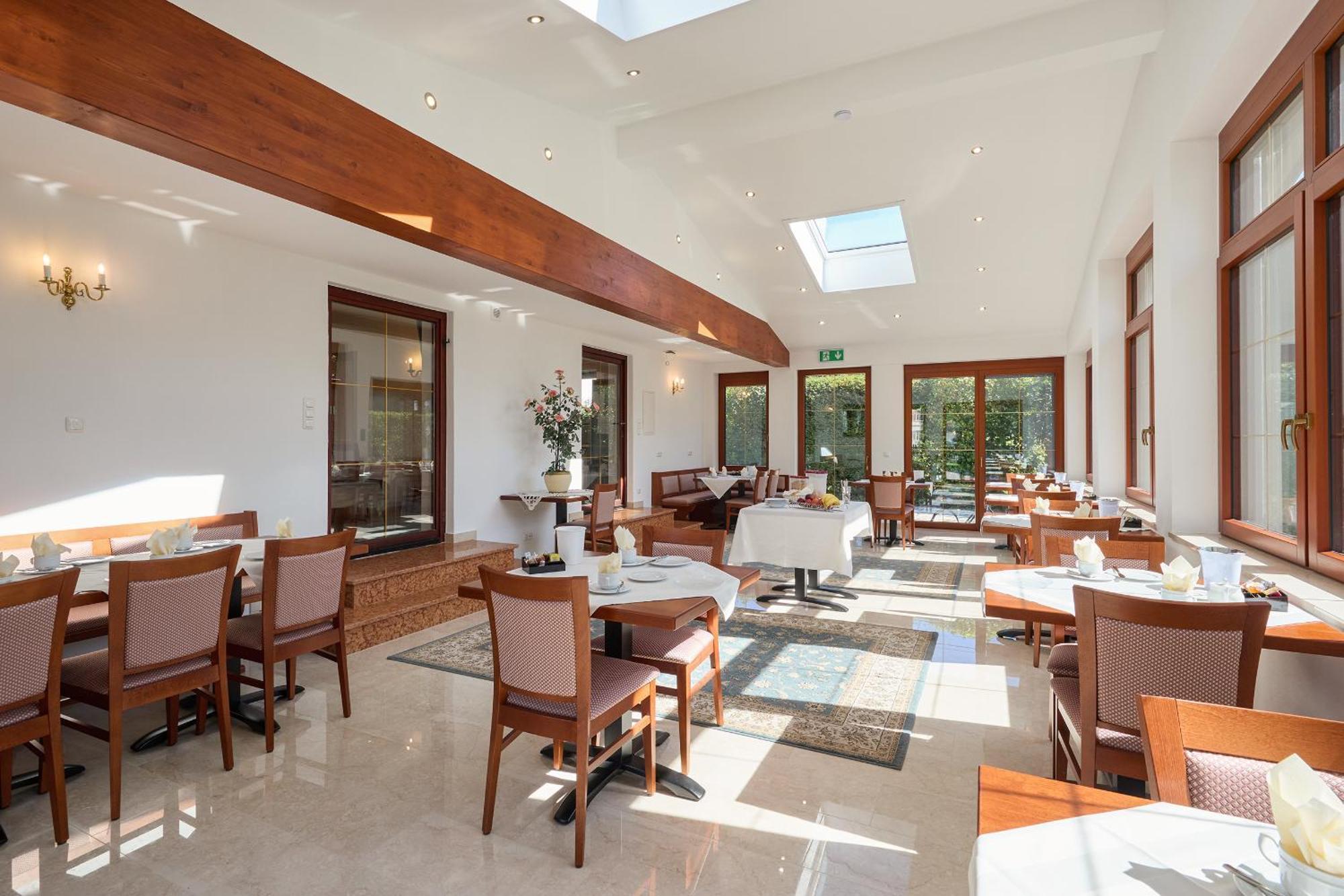 Hotel Garni Demmel 브룩뮐 외부 사진