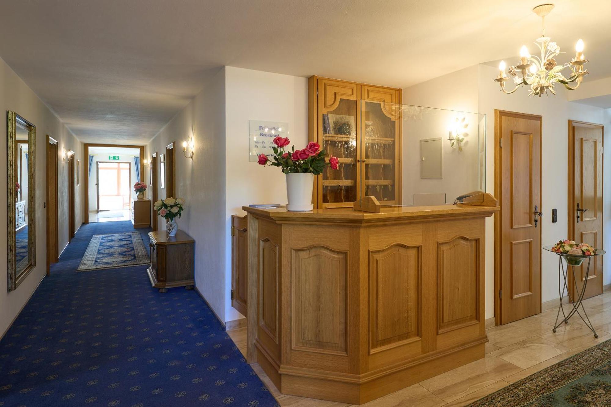 Hotel Garni Demmel 브룩뮐 외부 사진