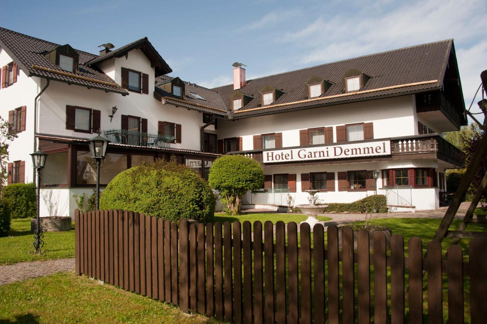 Hotel Garni Demmel 브룩뮐 외부 사진