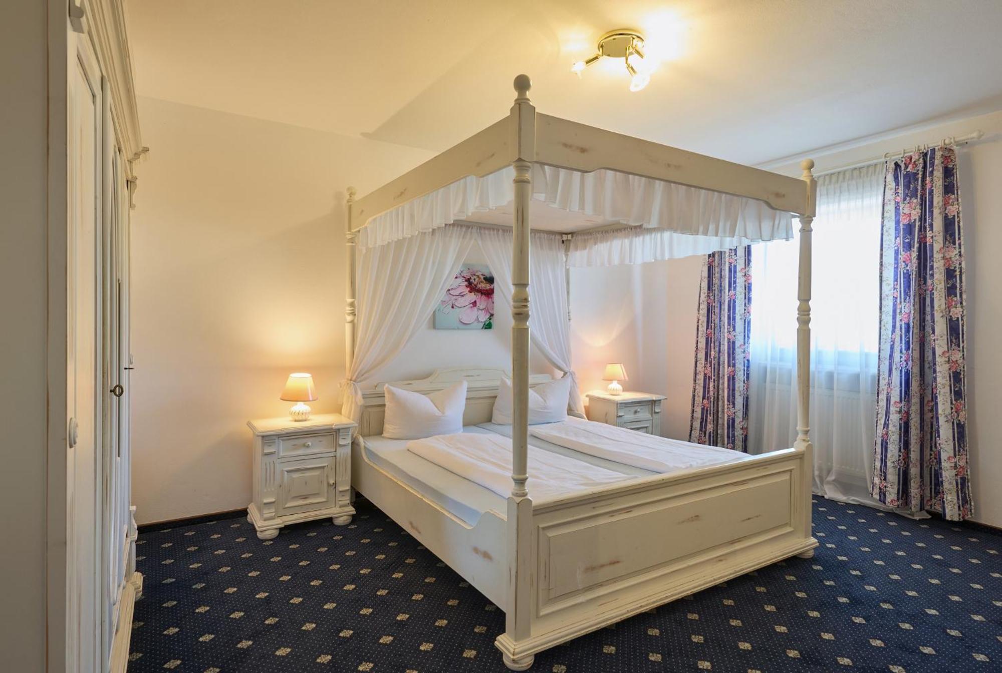 Hotel Garni Demmel 브룩뮐 외부 사진